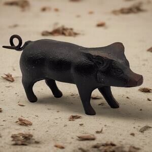 Vintage Cast Iron Pig Rustic Farmhouse Accent